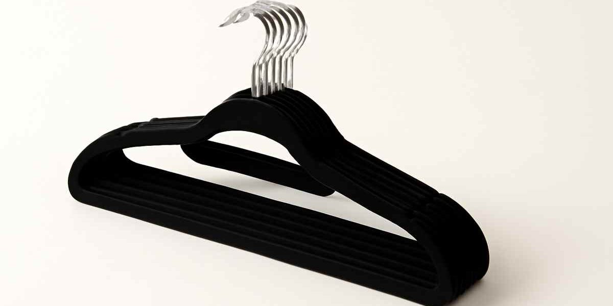 Best Velvet Hangers for Closet Organization in 2026